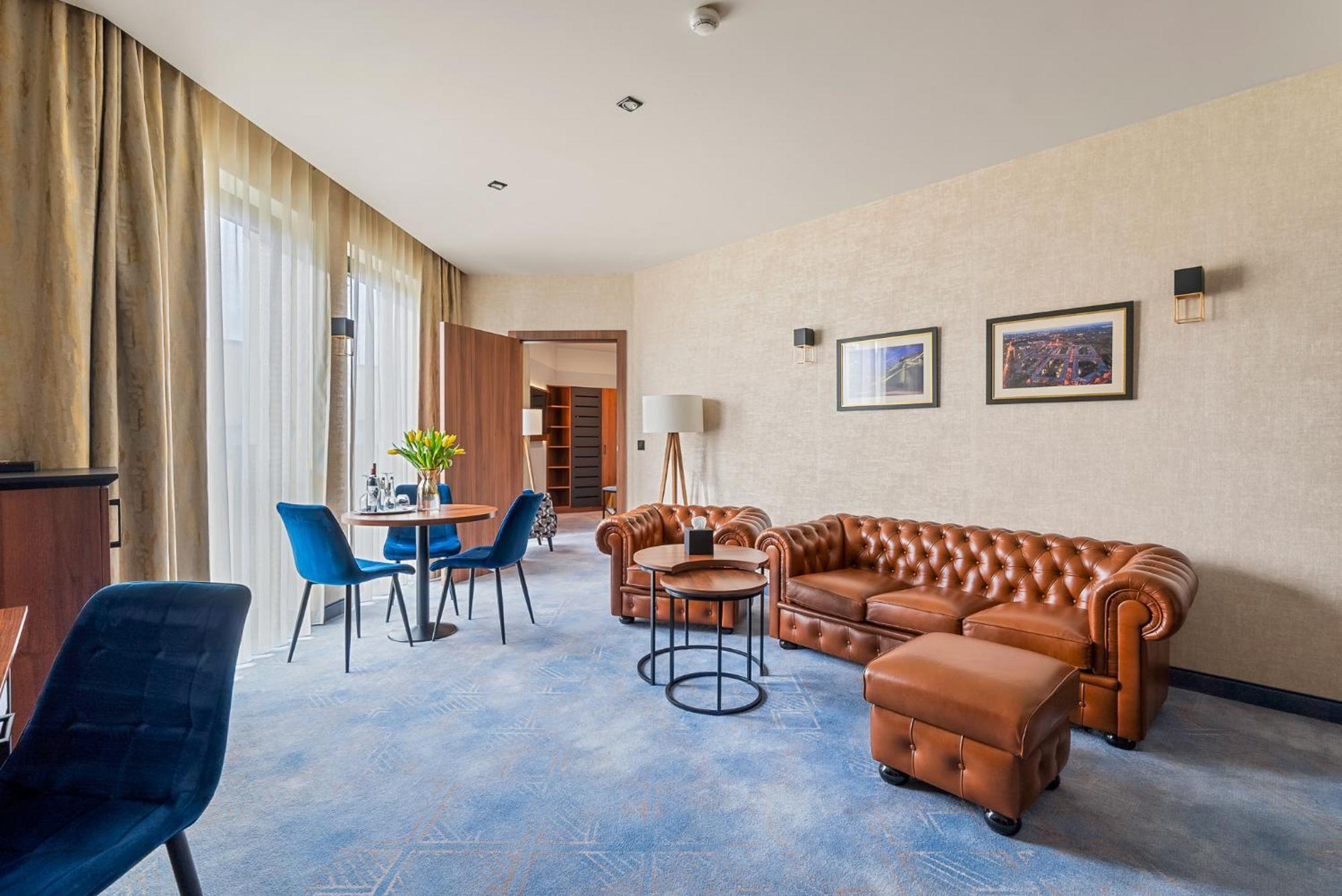 Hotel Diament Plaza Katowice Ngoại thất bức ảnh
